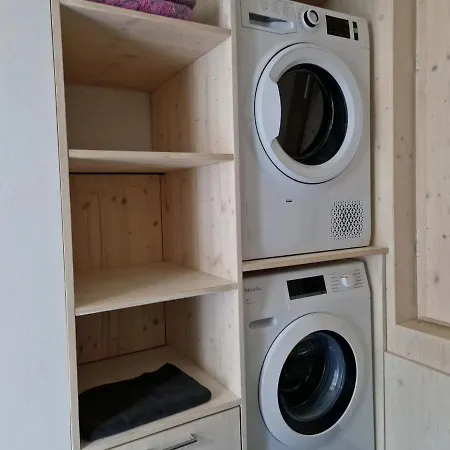 Дом отдыха Tinyhaus Adam