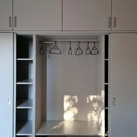 Дом отдыха Tinyhaus Adam *